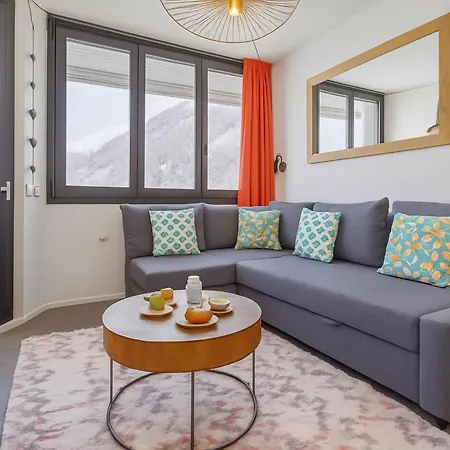 Sud - Chamois Blanc 512 - Happy * Chamonix Mont Blanc